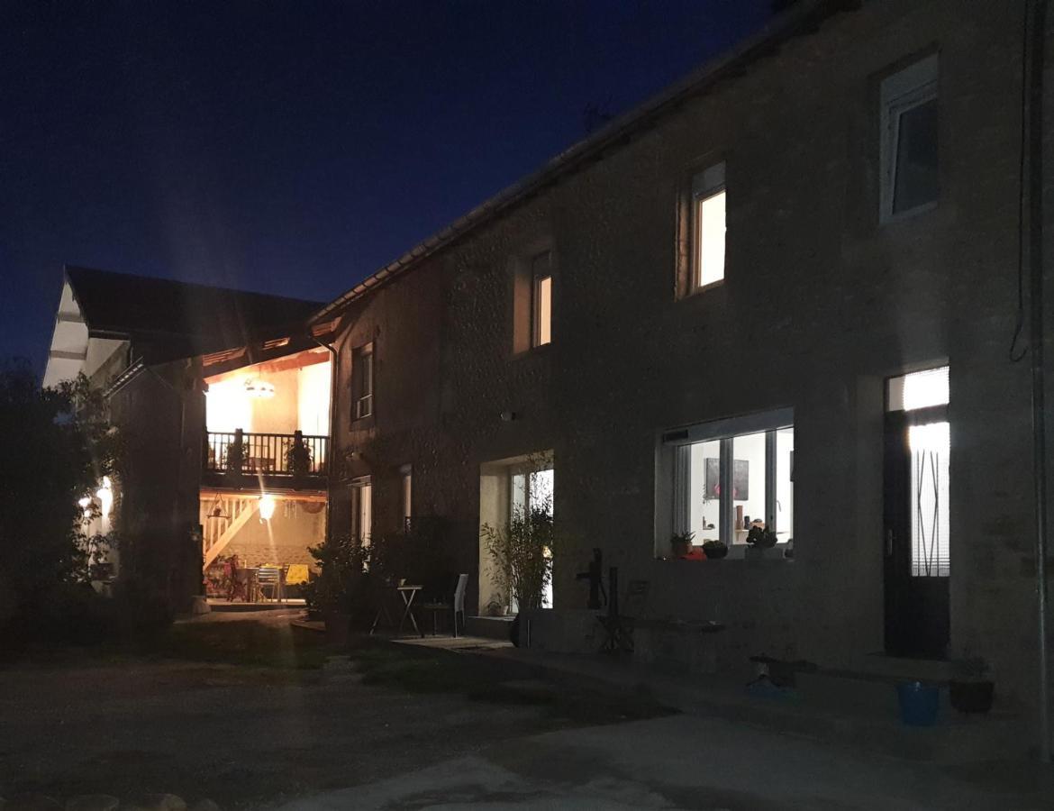 Figuets 3 Leilighet Chateauneuf-de-Galaure Eksteriør bilde